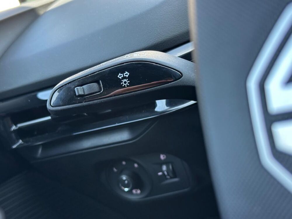MG4 ELECTRIC 64KWH - 320 KW 4WD XPOWER 2024 occasion 78240 Chambourcy