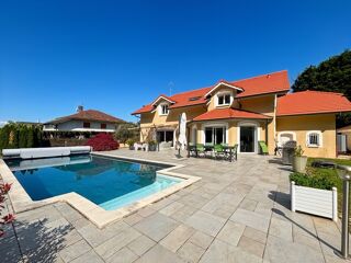 Villa � vendre 7 pi�ces 261 m�