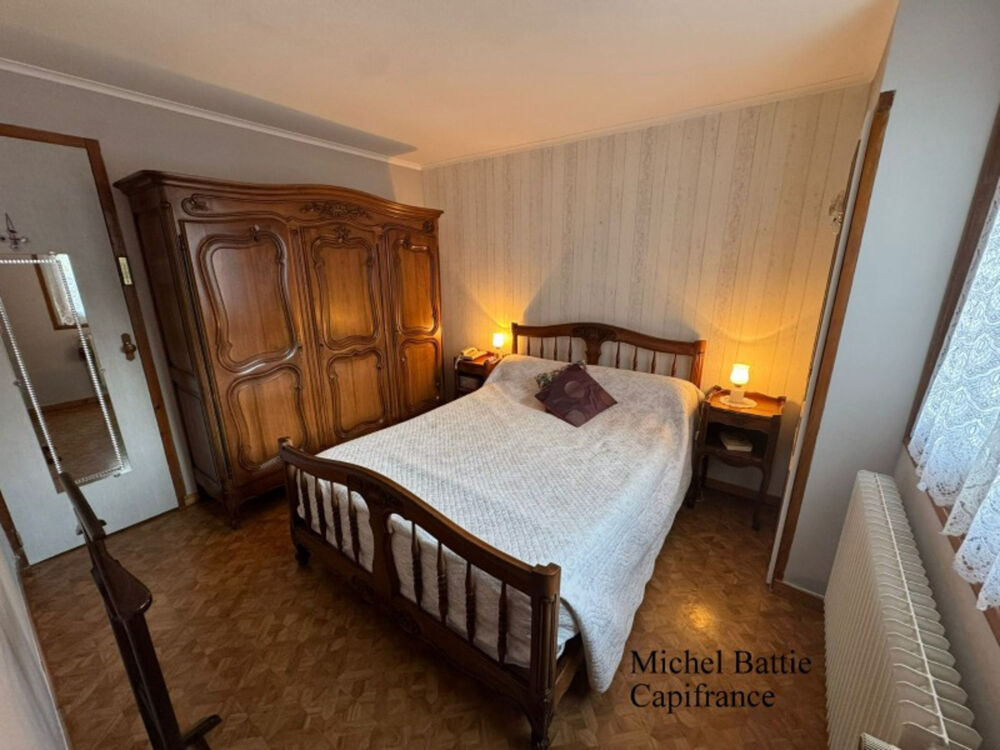 Vente Maison MAISON DE VILLE au calme avec terrasse privative, cour fermée et garage Saint etienne