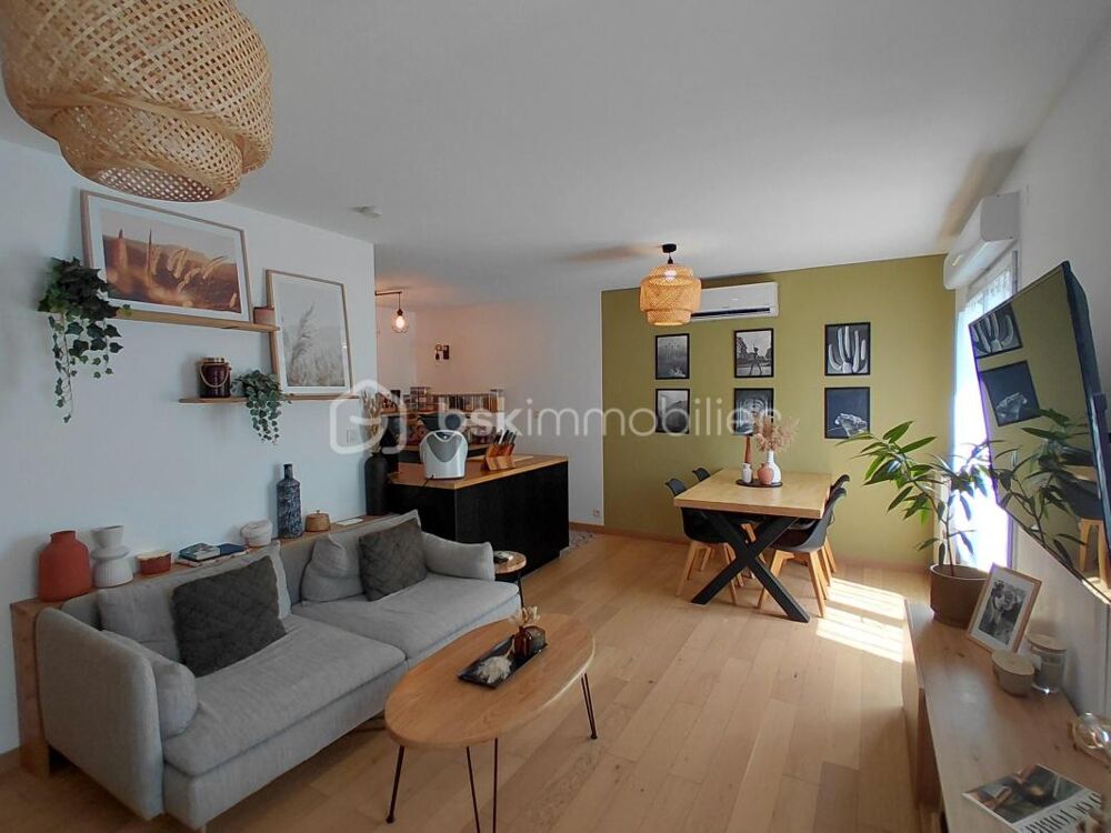 Vente Maison Maison entièrement rénovée de 70m² avec piscine, terrasse plein sud et garage Pont saint esprit