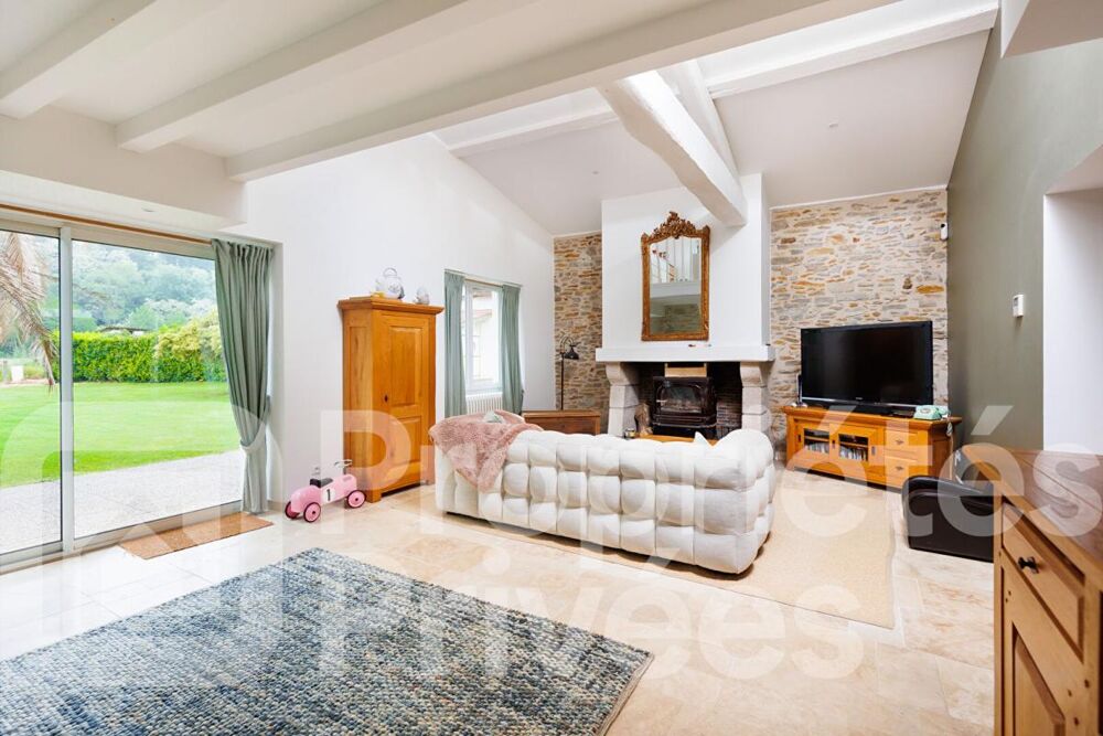 Vente Maison Baisse de prix - MAISON DU XVIIIe restaurée avec goût Salies de bearn