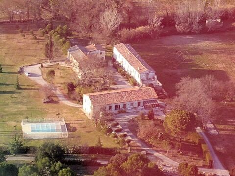   Appartement de 68m2 � louer sur Lunel Appartement - 3 pi�ce(s) - 68 m�