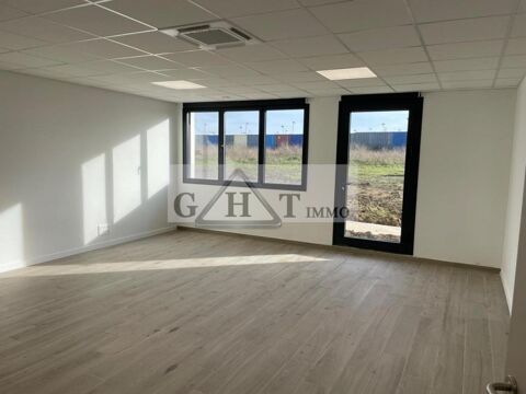 Bureaux &agrave; louer � 161 � Neuf � Saint-Pathus 1999 77178 Saint pathus