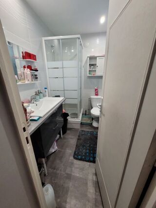  Appartement à louer 1 pièce 30 m²