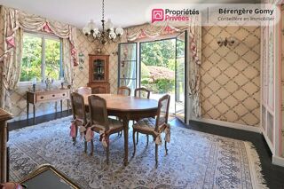  Maison à vendre 7 pièces 240 m²