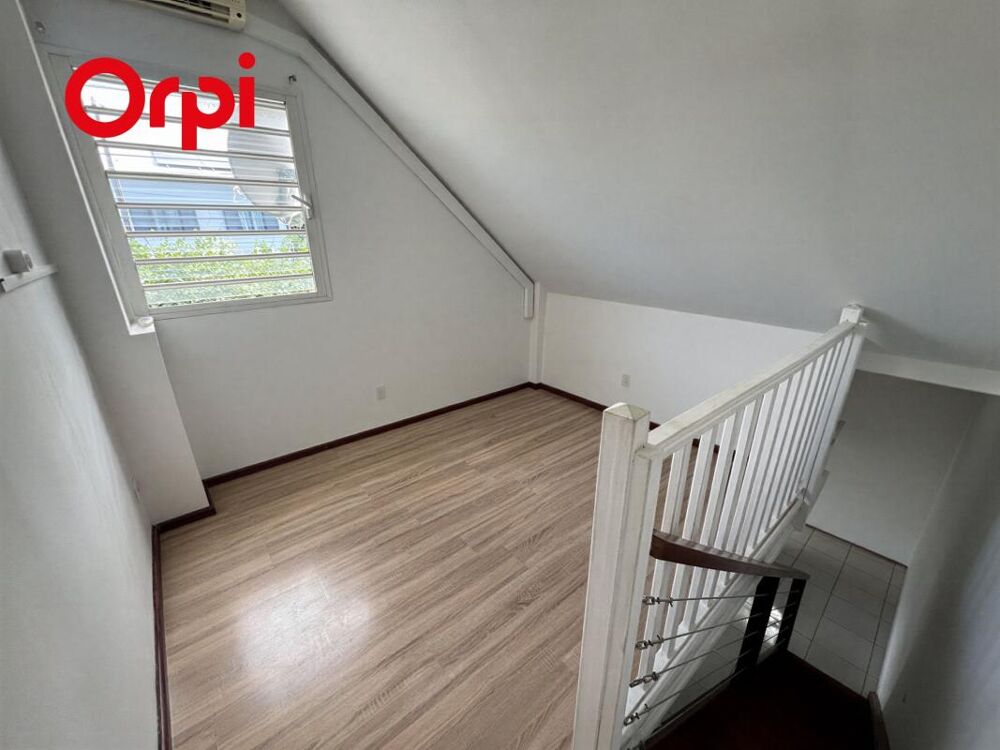 À vendre  Charmante maison de ville T3 à Saint-Pierre (RAVINE DES CABRIS)