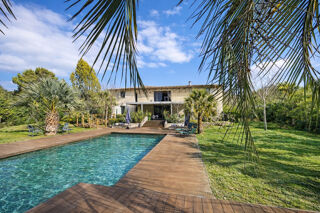  Maison � vendre 5 pi�ces 240 m�