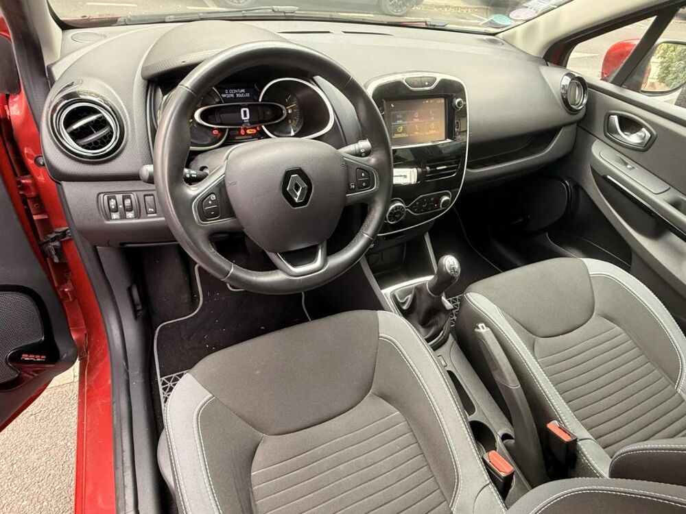 Clio Intens TCe 90 Start & Stop 2015 occasion 94100 Saint Maur Des Fossees