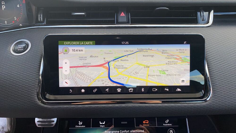 Range Rover Evoque 2.0 TD4 180 MHEV AWD BVA9 R-Dynamic 2019 occasion 59390 Sailly Lez Lannoy