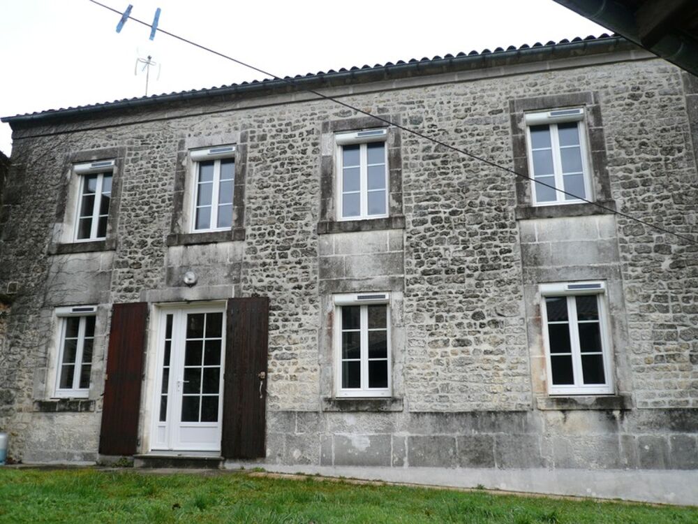 ? SEGONZAC A Vendre, Petit Corps de Ferme, Maison en pierre ?
