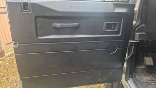 Defender Station Wagon 2.4 TDCi 122 Td4 2009 occasion 03200 Vichy