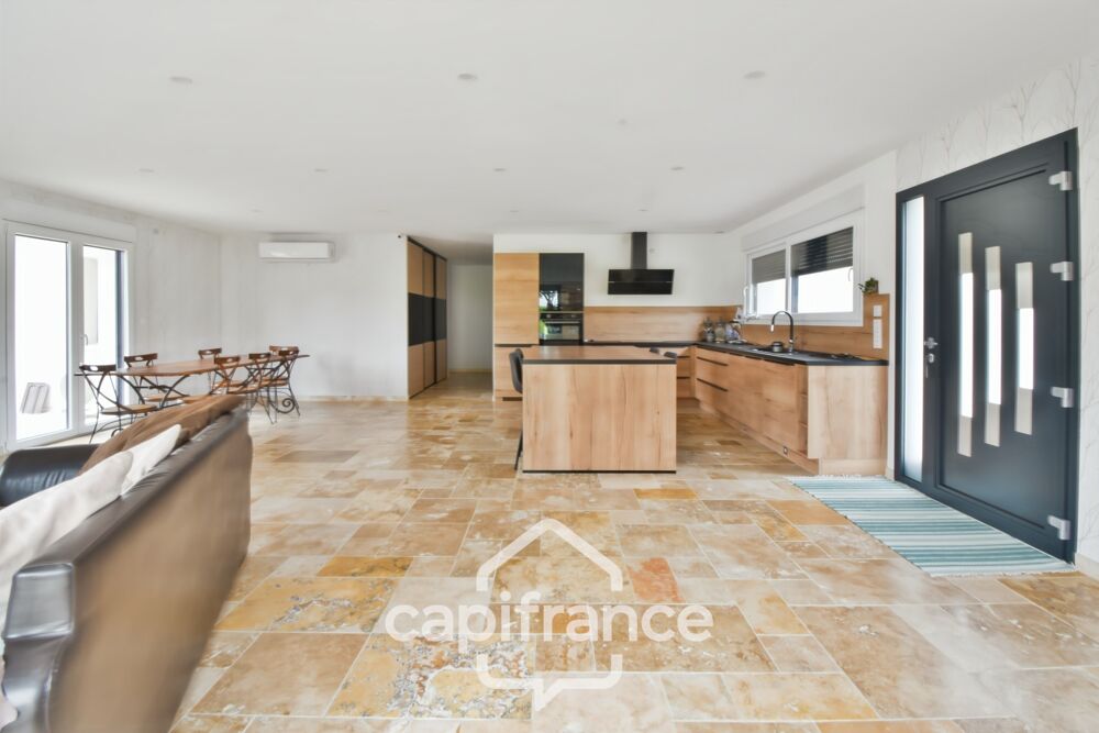 Maison à vendre 5 pièces proche de BLETTERANS, LONS LE SAUNIER(39)