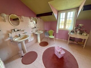  Maison à vendre 10 pièces 221 m²