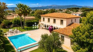  Villa à vendre 8 pièces 223 m²