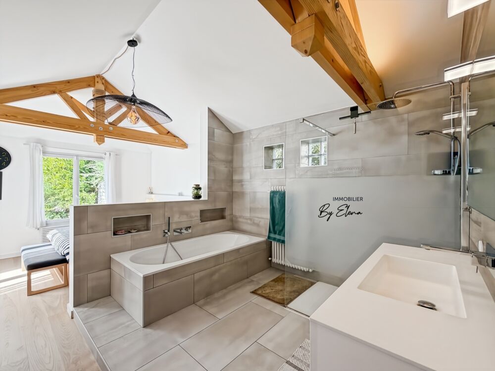 Vente Villa Villa d'architecte rénovée – Golf de Bussy – Plain-pied – 5 chambres – RER A à pied - Bussy-Saint-Georges - à vendre Bussy saint georges
