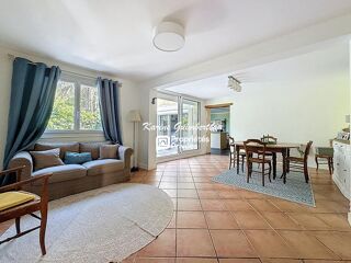  Maison à vendre 8 pièces 210 m²