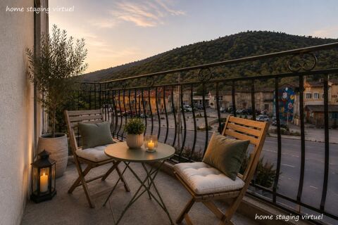   81540- Maison  de village 7 pi�ces- 105 m�- Emplacement privil�gi�. Stationnement libre Maison - 7 pi�ce(s) - 105 m�