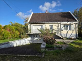Vente Maison Truyes, 20 min de Tours – Maison 80 m² sur sous-sol total, 2 chambres, 785 m² de terrain Truyes