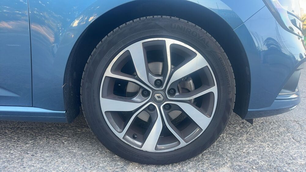 M&eacute;gane IV 1.5 dCi 110 EDC6 Intens 2018 occasion 13008 Marseille