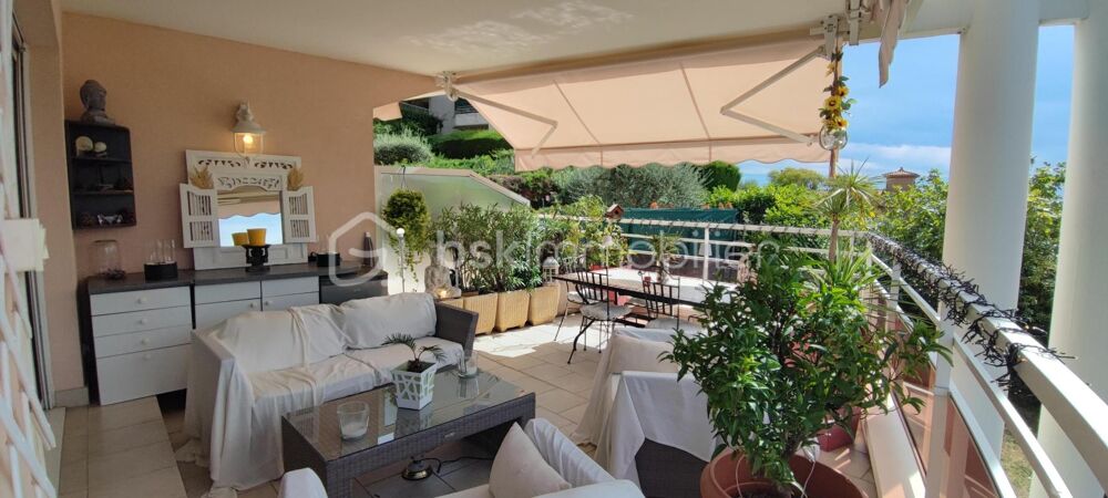 Super T3 terrasse 27 m2 Garage cave piscine