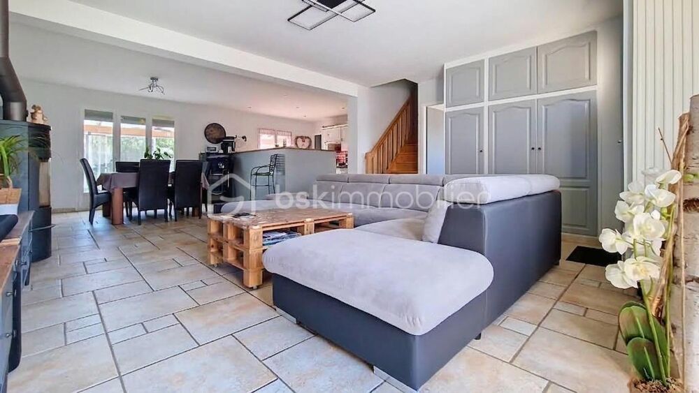 Vente Maison maison familiale 5 chambres Claye souilly