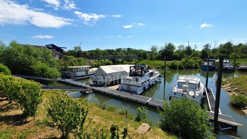   Propri�t� avec maison 5 pi�ces  - piscine - hangar pour bateau et place de port - CORRE (70) Maison - 5 pi�ce(s) - 107 m�