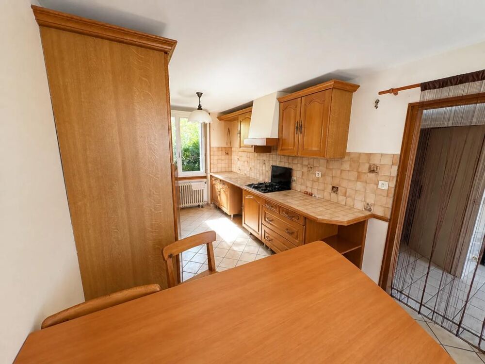 Vente Maison Maison de 4 pièces de 76,5 m² à La Chapelle-Saint-Ursin La chapelle saint ursin