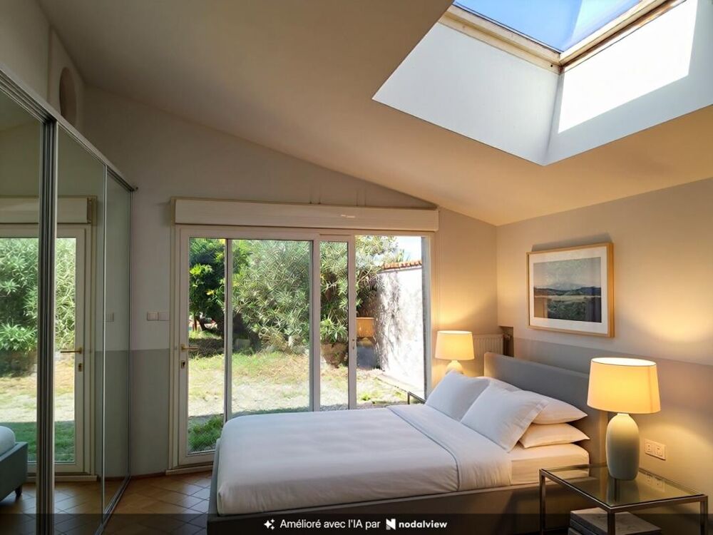 Vente Maison Maison VAL DE COGNAC 8 pièces, 4 chambres, avec piscine et jardin clos Cherves richemont