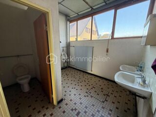  Immeuble à vendre 6 pièces 610 m²
