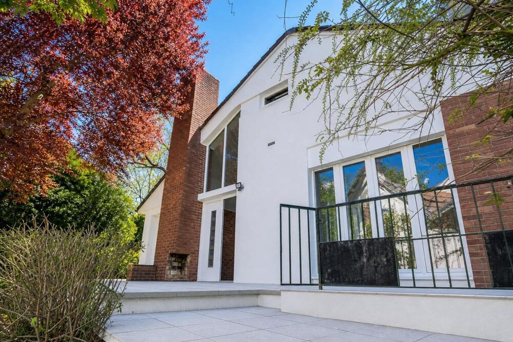 Vente Maison Grande maison rénovée de 7 pièces à Gagny Gagny