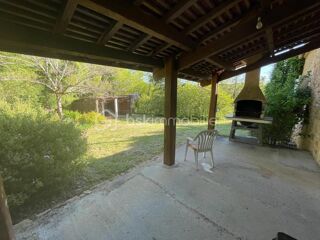  Proprit/chteau  vendre 12 pices 280 m