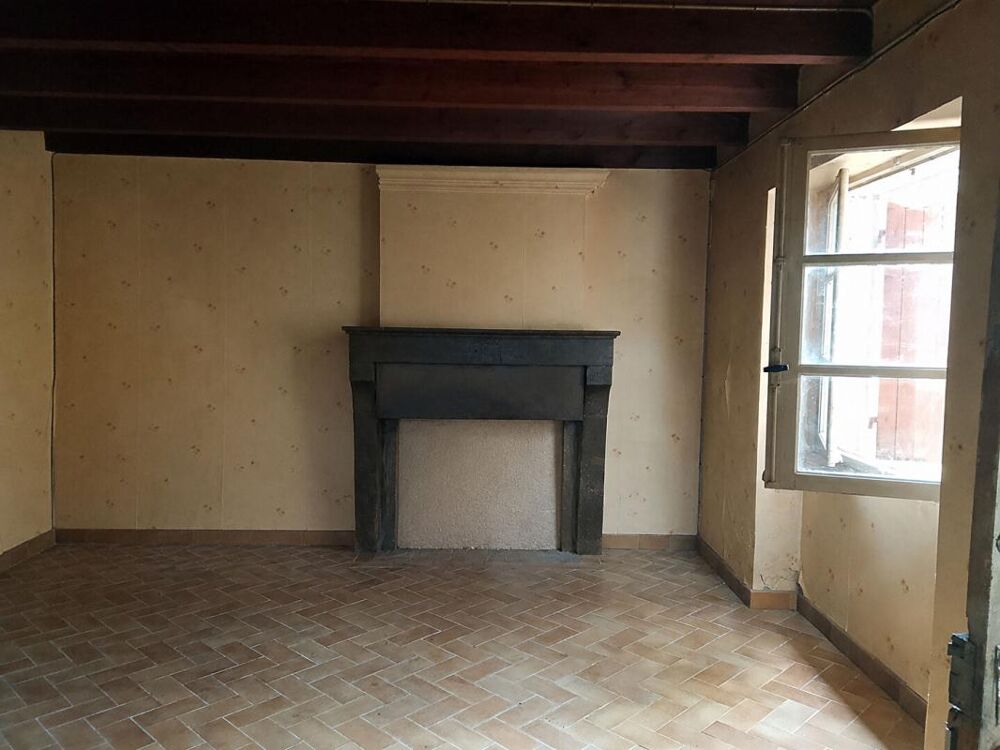 Vente Maison Maison Merignac (Charente) 4 pièce(s)  avec dépendances, 2500 m² de terrain Merignac