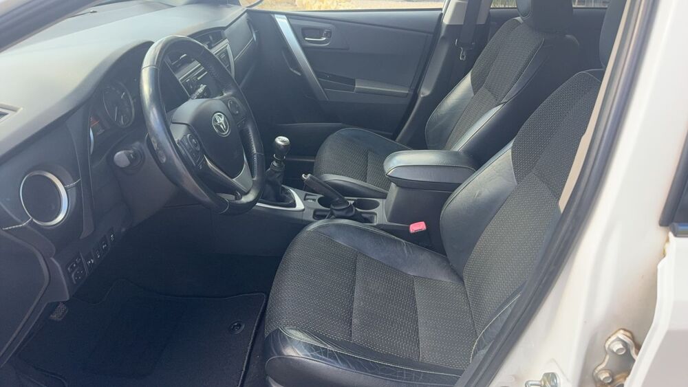 Auris 2.0 D-4D 124 Edition Style 2013 occasion 09200 Saint Girons