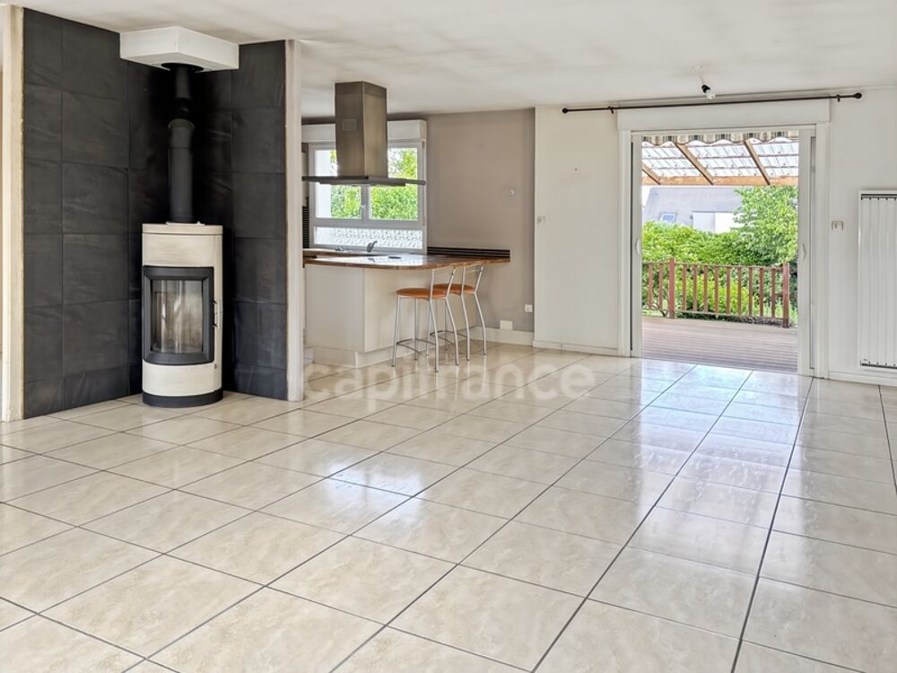 NEUVILLE SUR SARTHE (72) Maison sur sous sol 3 chambres 1500 m2