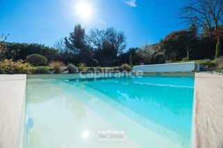  Maison � vendre 10 pi�ces 230 m�