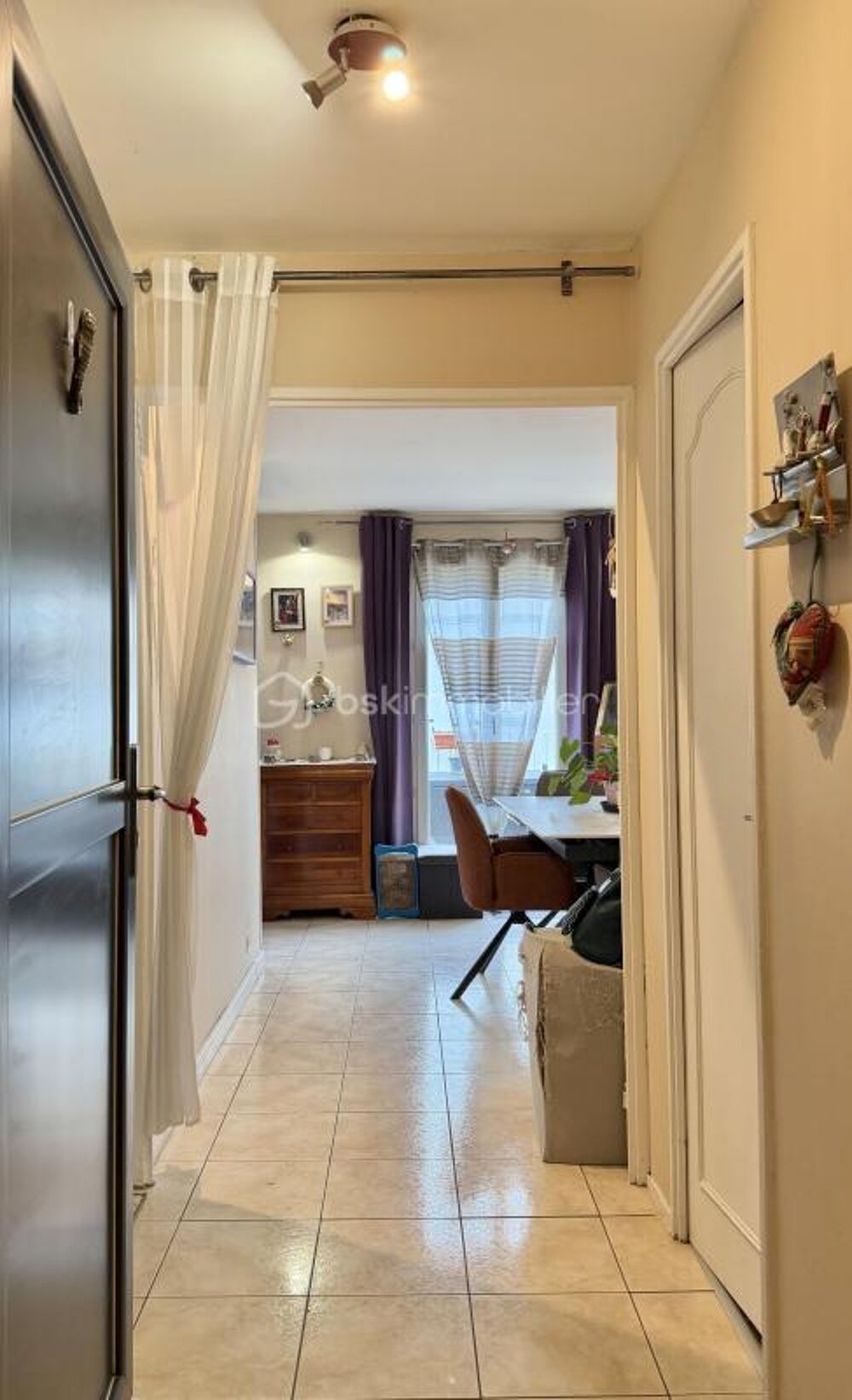 À vendre  Appartement duplex indépendant avec terrasse et garage  Émerainville
