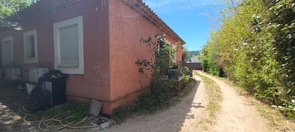 Maison à vendre a le Luc en provence 8334 (83) 4 chambres double garage et piscine
