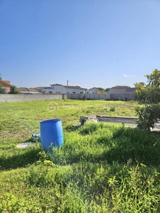  Terrain à vendre 700 m²