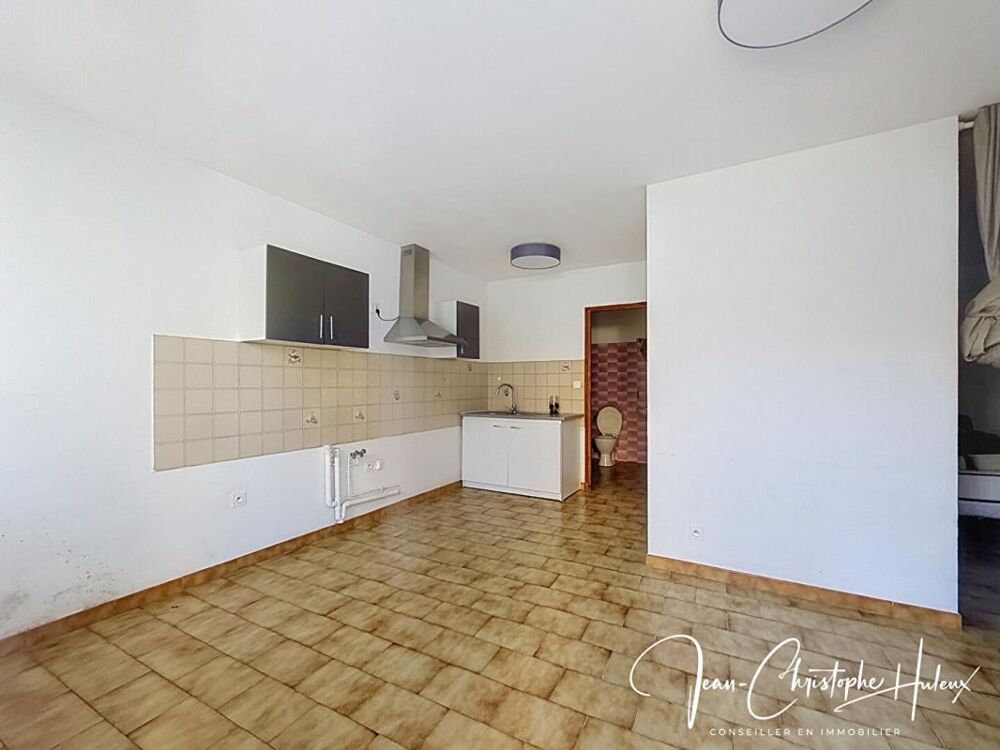 30000 NIMES - studio 36 m2 + 15 m2 Amenagement comble possible