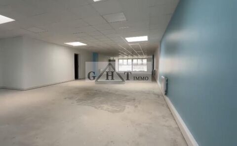   ENTREPOT-BUREAUX A LOUER SUR GAGNY ! 