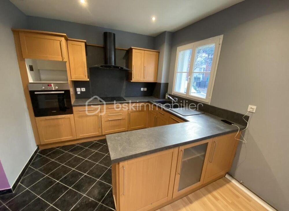 Location Appartement 3 PIECES dans petite copropriété de 6 appartements Fontenay sous bois