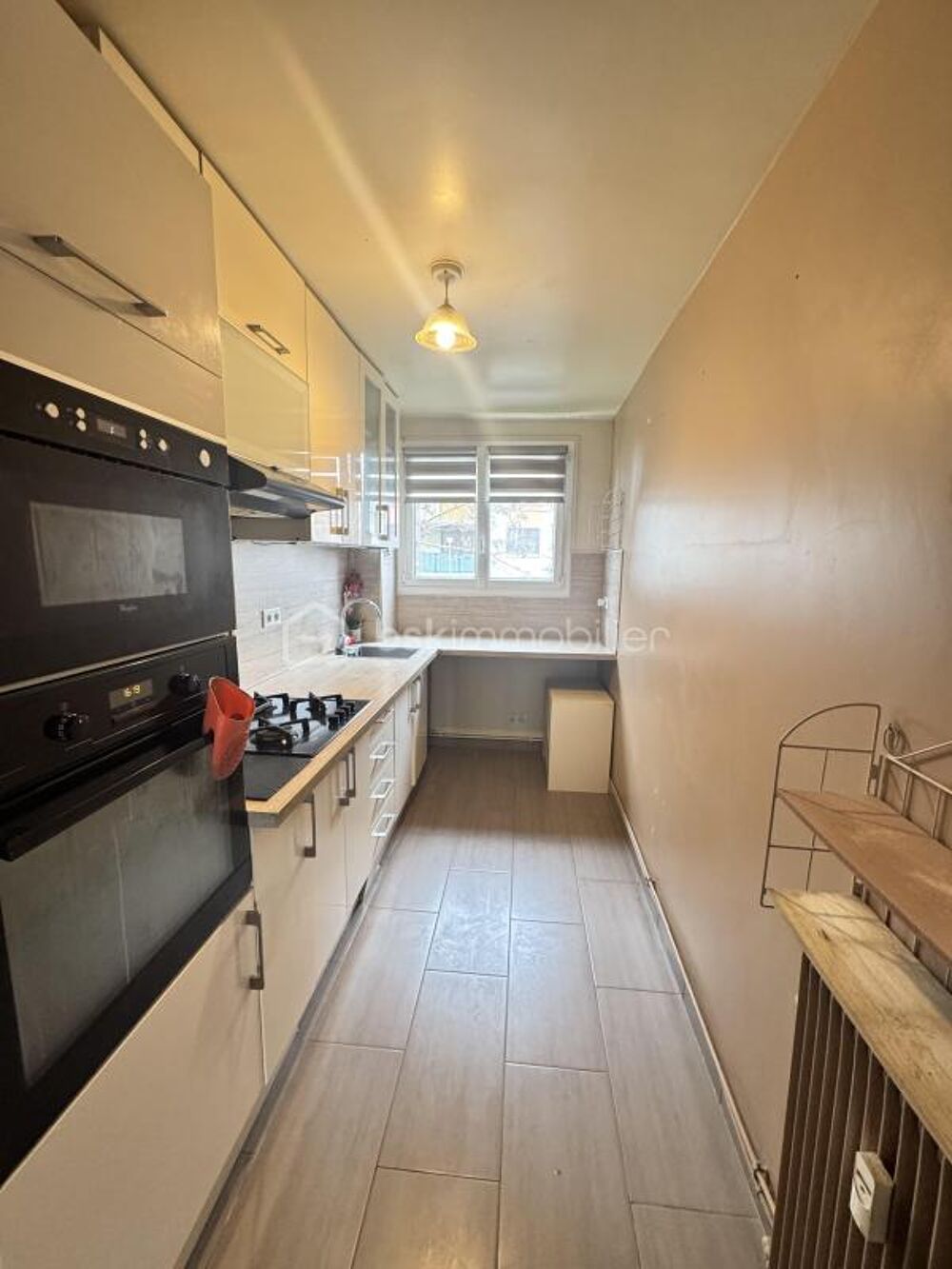 Vente Appartement Appartement 4 pièces – 3 chambres, cave et parking en résidence sécurisée Ivry sur seine