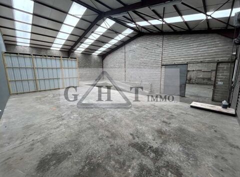   ENTREPOT 200M A VAUX LE PENIL A LOUER 