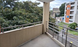  Appartement à louer 2 pièces 44 m²