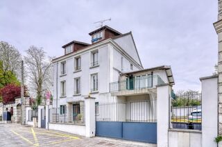  Immeuble � vendre 15 + pi�ces 341 m�