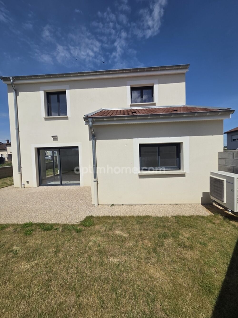 Pavillon individuel à vendre 3 chambres, garage et jardin à THIERVILLE SUR MEUSE