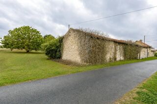  Propriété/château à vendre 2 pièces 62 m²