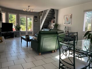  Maison � vendre 6 pi�ces 180 m�