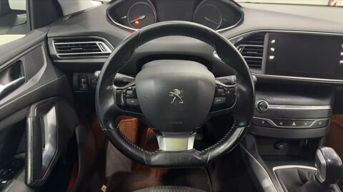 308 II 1.2 PureTech 110 Allure 2017 occasion 54000 Nancy
