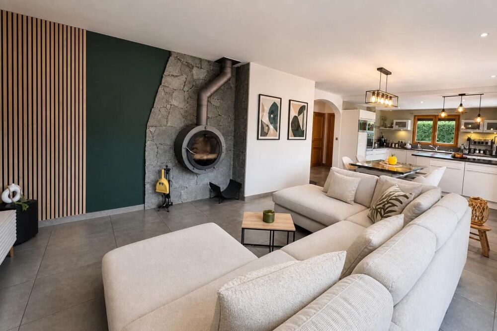 Vente Maison Maison de 5 pièces de 130 m² à Marignier Marignier